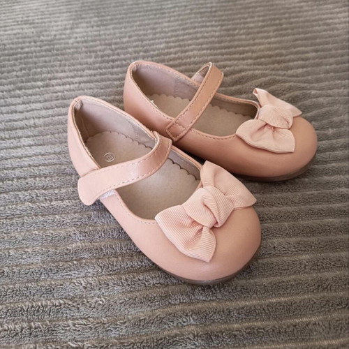 Children's shoes new