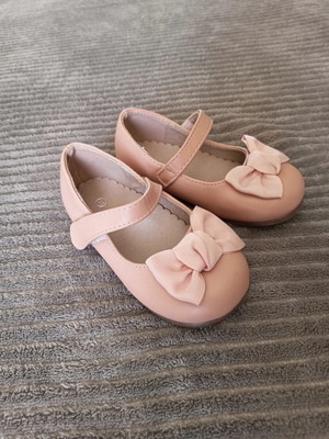 Children's shoes new
