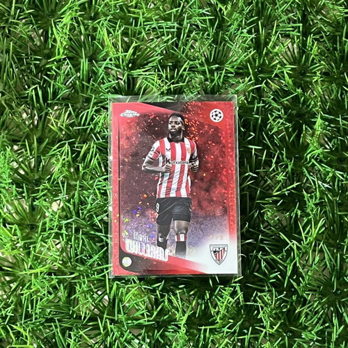 Iñaki Williams Topps Chrome Red Mini Diamond Refractor card like new