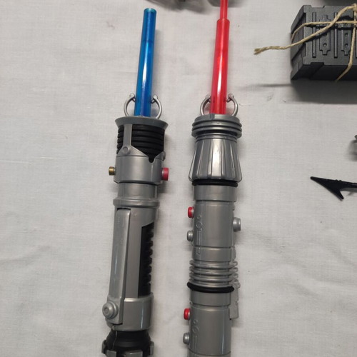 Star Wars figure set and Comm Talk device like new