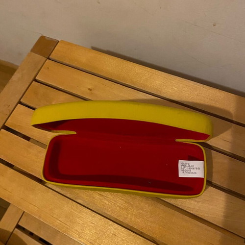 Ray Ban hard kids glasses case like new