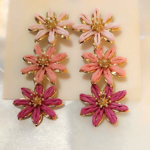 Earrings new with colorful fabric flowers in pink shades
