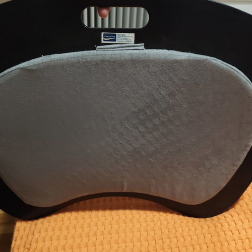 Laptop stand with cushion 60x45 cm