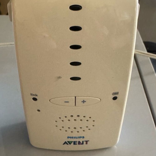 Avent Baby Monitor like new with Night Light and Talk Back