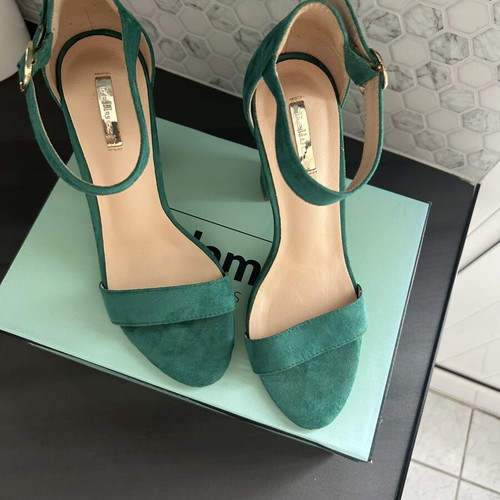 Bellucci suede sandals, green, size 39