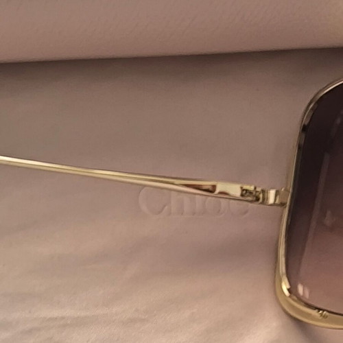 Chloe CH0035S sunglasses like new, gold color