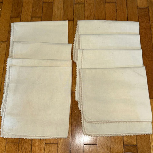 Vintage linen napkins with embroidery and lace set (1960s)
