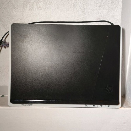 HP Scanjet 200 used flatbed scanner