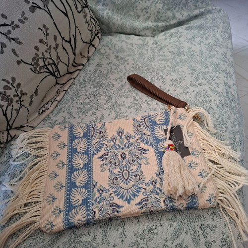 Aguablue Handbag new, blue and beige with fringes