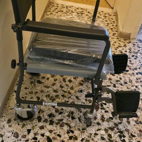 Invacare Cascata H720T new toilet chair