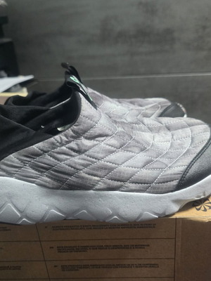 Nike ACG MOC 3.5 SE sneakers size 42.5 new