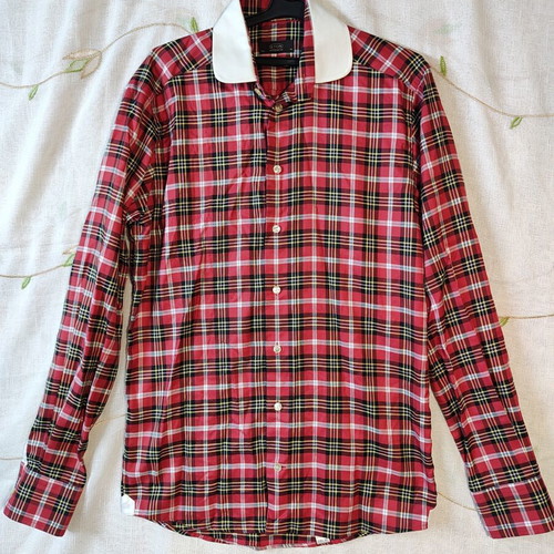 Eton men's shirt size M like new, red plaid with white club collar