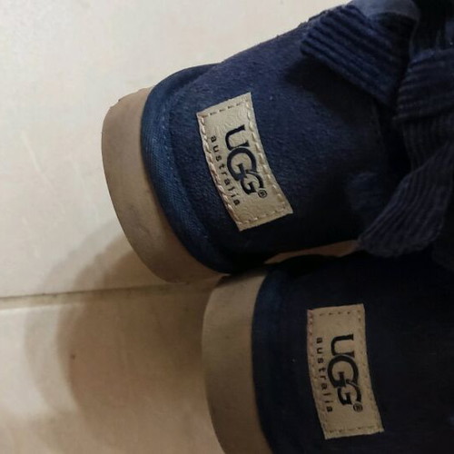 Ugg Australia boots size 36 like new, blue