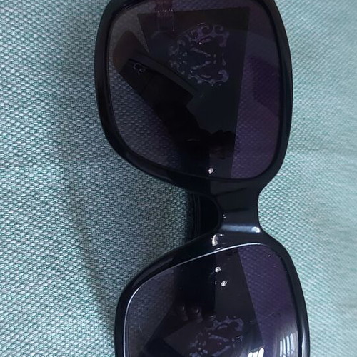 Gucci authentic women's sunglasses, rare series