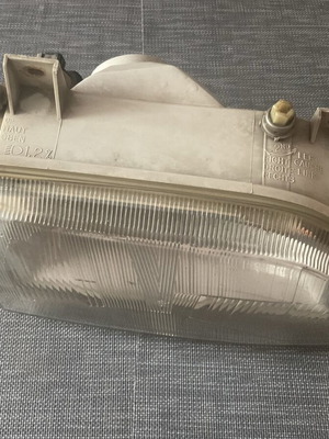 Ford Escort Orion right headlight Valeo used, original