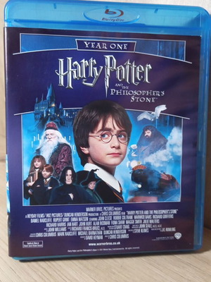 Harry Potter and the Philosopher's Stone Blu-ray with English subtitles
