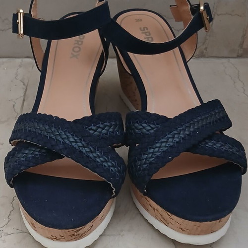 Sprox shoes size 39 like new