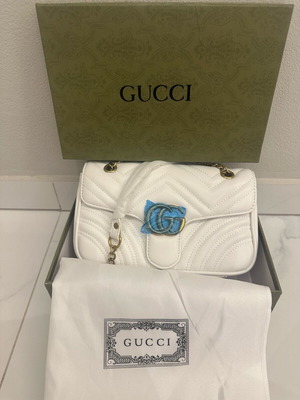 Τσάντα Gucci γυναικεία λευκή, νέα, από δέρμα με λογότυπο GG