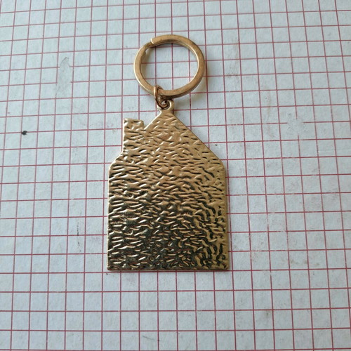 Keychain charm "mati" like new, metal with blue eyes