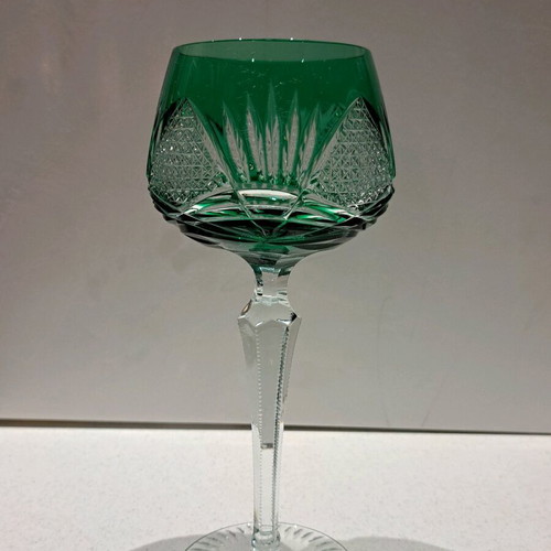 Vintage Kristall emerald crystal wine glasses set of 6 unused