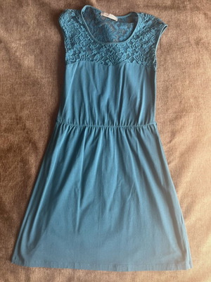 Pink Woman sleeveless dress like new, petrol with transparent lace
