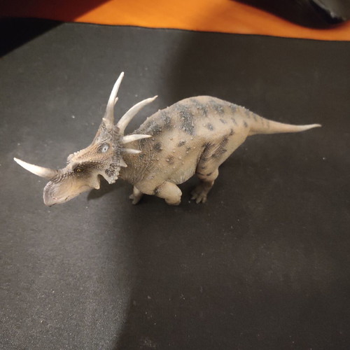 Haolongood Styracosaurus figure 1:35 scale like new PVC