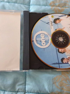 One Gimme CD used