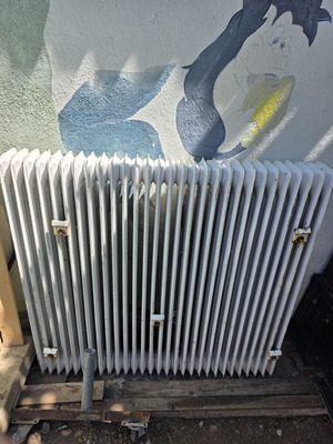 Heating radiator used, 29 sections, heavy