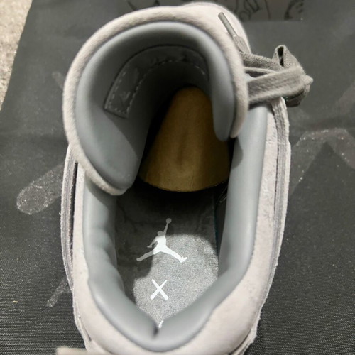 Jordan 4 Grey X Kaws new, size 42.5