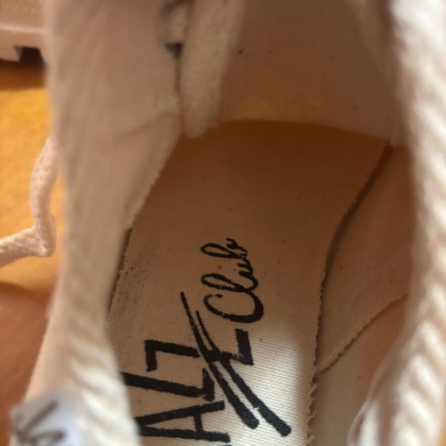 Canvas shoes new size 36 beige