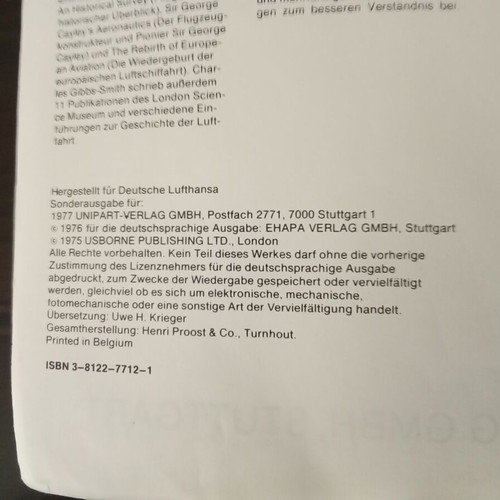Pioneers of Aviation children's educational book in German like new