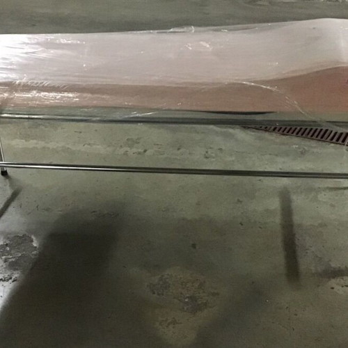 Aesthetic or Medical Bed like new