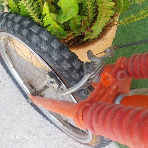 FANTOM BMX bike like new, 1980s red men's