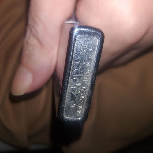 Zippo classic lighter like new