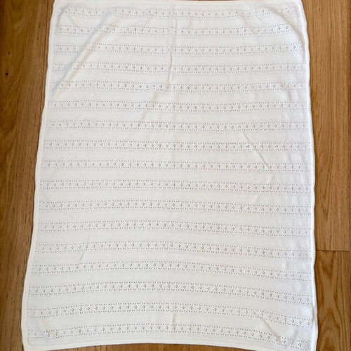 Zara Home blanket like new, knitted 70cm x 90cm