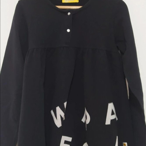 Prod long-sleeve blouse used, size 12 years, black