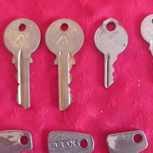 Vintage keys and hand-forged nails used, lot of 40 items