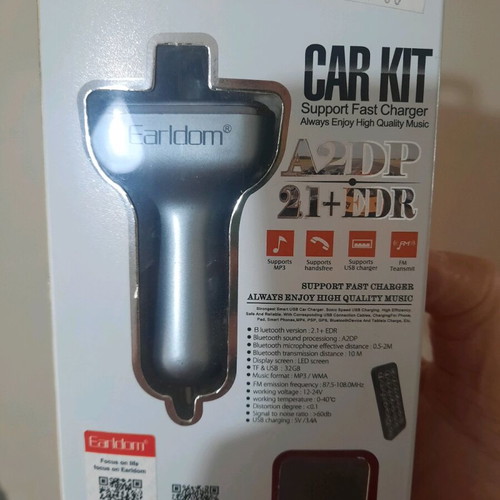 Car kit radio and charger unused