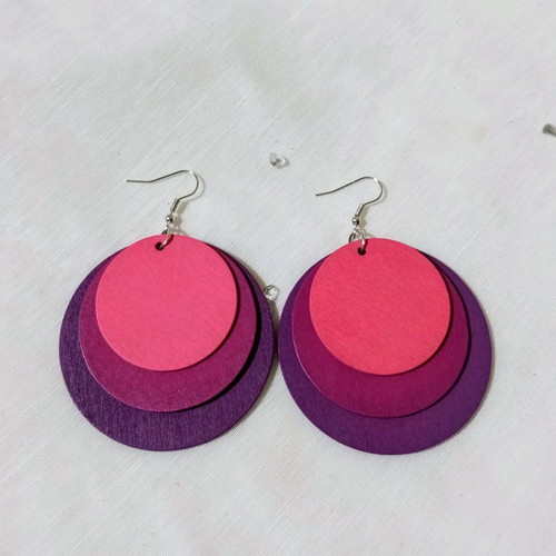 Wooden earrings large triple, new, magenta shades