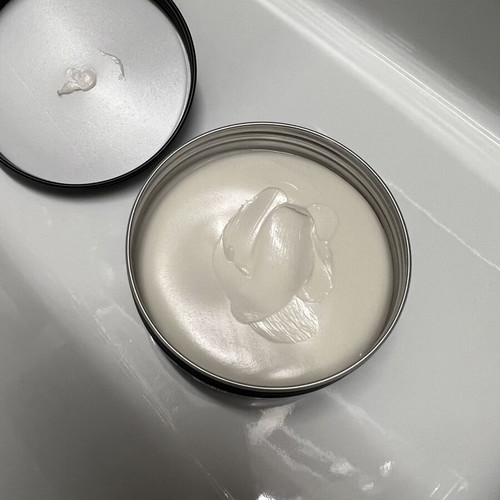 Styling cream matte effect like new