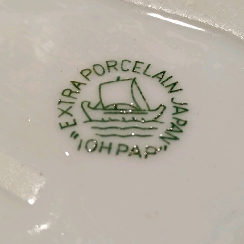 Vintage IOHPAP Japan porcelain violin-shaped ashtray set like new