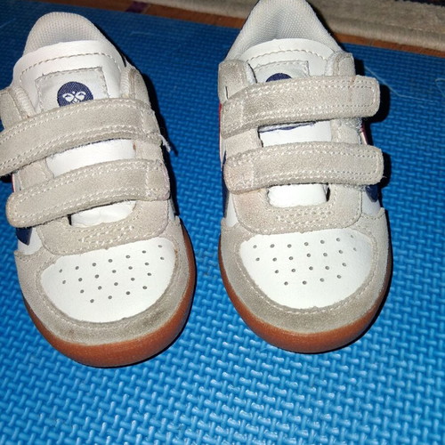 Hummel sports shoes size 20 like new, leather