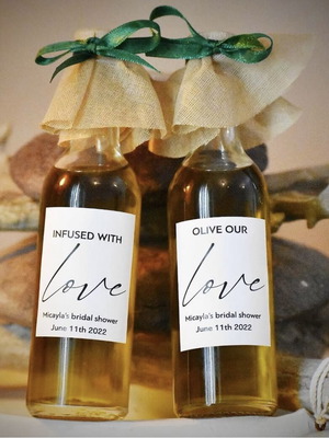 Olive oil bomboniere with personalized stickers, 20-100 ml