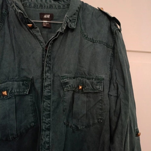 H&M shirt dark green like new, size XL