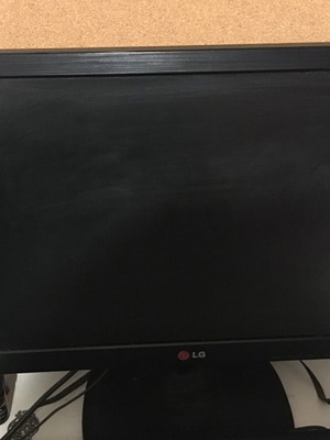 Οθόνη υπολογιστή LG 17 ίντσες άριστη κατάσταση