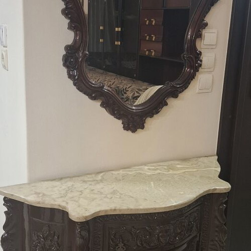 Console with mirror like new, marble top, carved floral details