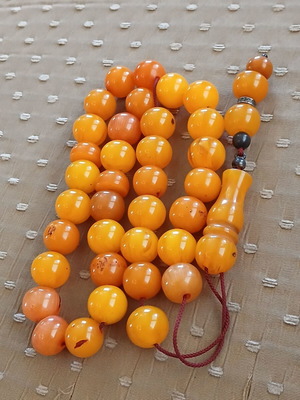Mastic Kompoloi worry beads, vintage bakelite, silver elements
