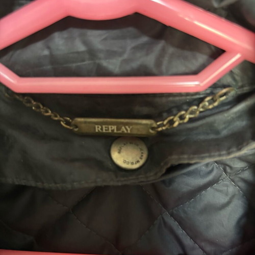 Replay trench coat with detachable lining and gathers, used