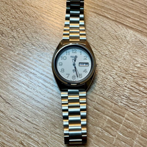Seiko watch new old stock with original bracelet