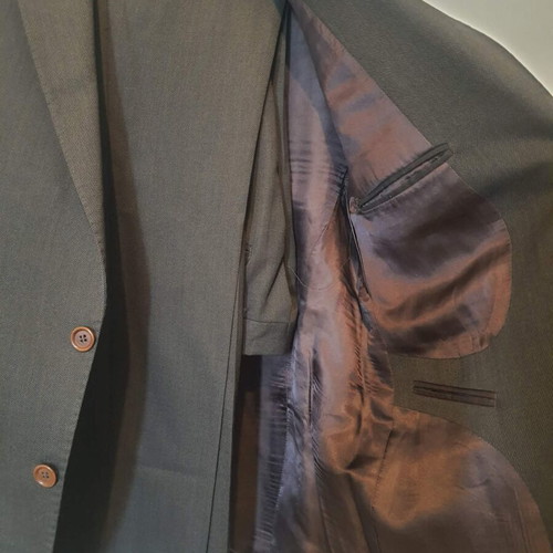 Prince Oliver suit size 50 like new, brown
